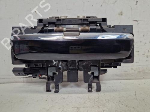 rear-left-exterior-door-handle-audi-a8-d3-4e2-4e8-2002-2003-2004-2005-2006-2007-2008-2009-2010-37145800 main image
