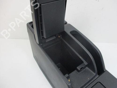 Middle console MAZDA 5 (CR) 2.0 (CREW, CR19) | BP37116147I22 - Image 4