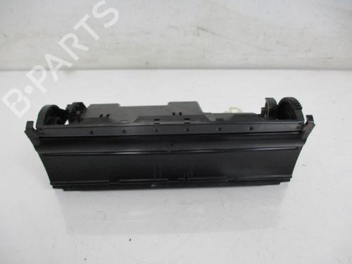 Cinzeiro VW PASSAT B7 (362) 1.6 TDI (105 hp) 18749160