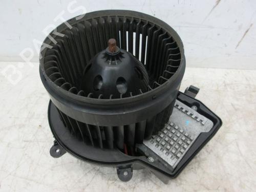 Used Heater blower motor MERCEDES-BENZ CLK (C209) CLK 240 (209.361) (170 hp) 19300340
