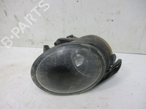 right-front-fog-light-vw-passat-b6-variant-3c5-2005-2006-2007-2008-2009-2010-2011-37116207 main image