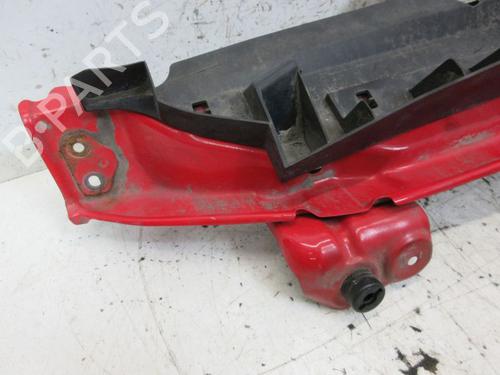 Crossmember TOYOTA YARIS (_P9_) 1.4 D-4D (NLP90_, NLP90R) | BP19296570C162 
