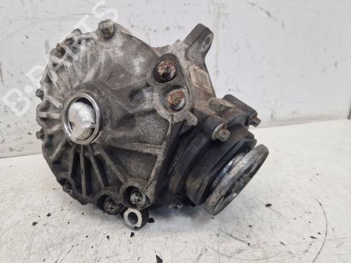 Used Front differential MERCEDES-BENZ C-CLASS (W204) C 300 4-matic (204.081) (231 hp) 24589815
