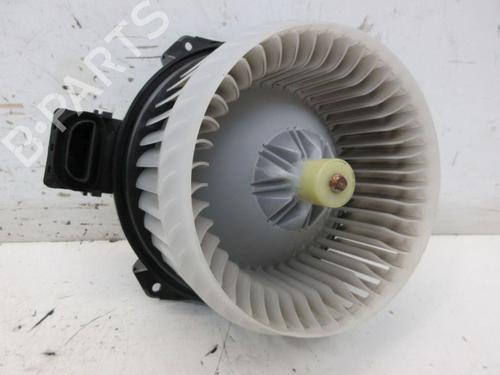 Used Heater blower motor TOYOTA YARIS (_P13_) 1.0 (KSP130) (72 hp) 29091383