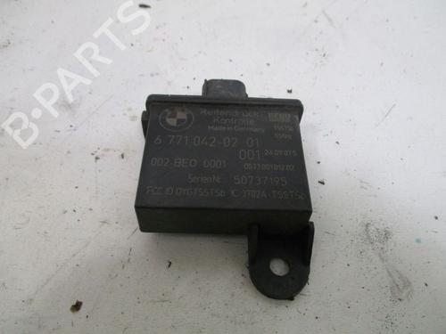 control-unit-bmw-3-e90-2004-2005-2006-2007-2008-2009-2010-2011-2012-40163751 main image