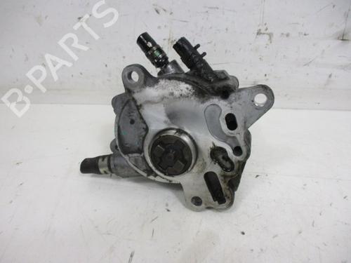 Used Vacuum pump MITSUBISHI LANCER VIII Sportback (CX_A) 2.0 DI-D (CX8A) (140 hp) 18794503