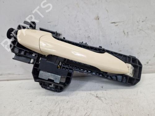 front-right-exterior-door-handle-mercedes-benz-e-class-t-model-s212-2009-2010-2011-2012-2013-2014-2015-2016-33168983 main image