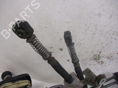 Shift knob VW GOLF V (1K1) 1.6 | BP37114845I34 - Image 5