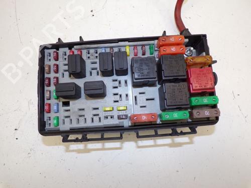 Used Fuse box Fuse box 37129039 37129039