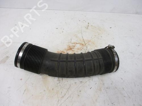 Used Air filter box VOLVO V70 III (135) 2.4 D (163 hp) 18796246