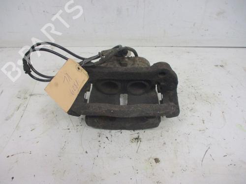 Used Left front brake caliper LAND ROVER DISCOVERY III (L319) 2.7 TD 4x4 (190 hp) 18795873