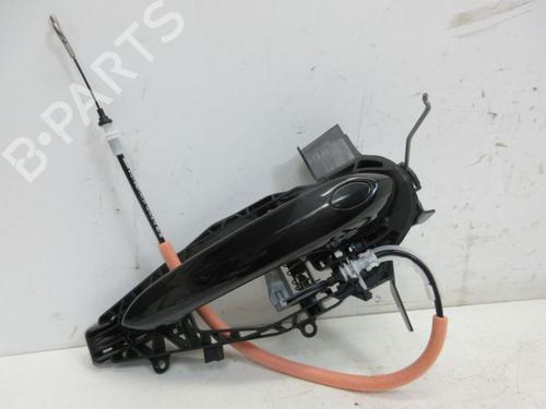 Used Front left exterior door handle BMW 5 (G30, F90) 520 i (184 hp) 22374834