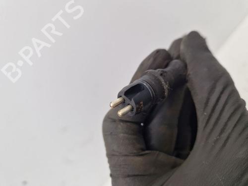 Right front steering knuckle OPEL VIVARO A Bus (X83) 1.9 DTI (F7, J7, A07) | BP32087601M26