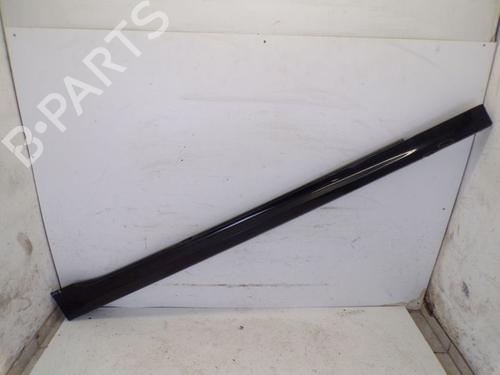 Used Door moulding trim BMW 5 (G30, F90) 520 i (184 hp) 22430271
