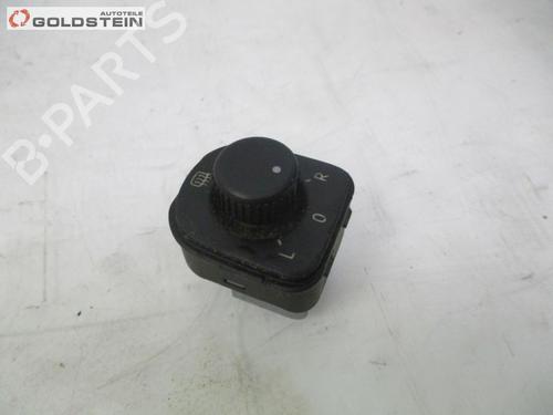 Schakelaar Spiegel Schakelaar Spiegel VW GOLF PLUS V (5M1, 521) 1.9 TDI (105 hp) 37099864 37099864