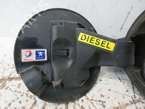 Fuel flap PEUGEOT 5008 (0U_, 0E_) 2.0 HDi | BP29094651C131 