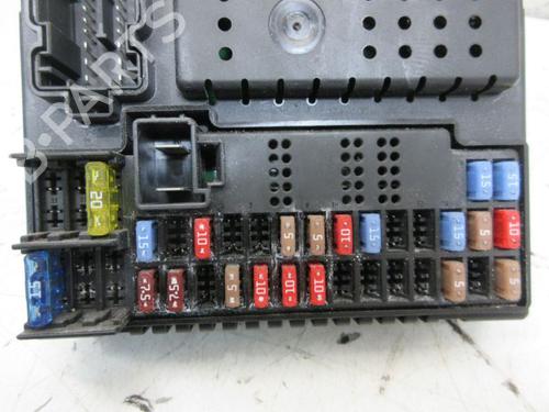 Fuse box VOLVO XC90 I (275) 2.5 T AWD | BP29093183E1