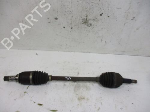 left-front-driveshaft-renault-clio-iii-br01-cr01-2005-2006-2007-2008-2009-2010-2011-2012-2013-2014-37115736 main image