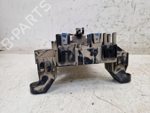 Fuse box SUZUKI GRAND VITARA II (JT, TE, TD) 1.9 DDiS All-wheel Drive (JT419, TD44, JB419WD, JB419XD,... | BP29107251E1 