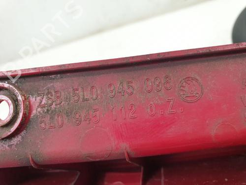 Right taillight SKODA YETI (5L) 1.2 TSI | BP34738599C35  - Image 7