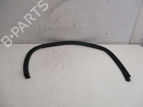 Used Rubber door seal Rubber door seal MITSUBISHI MIRAGE / SPACE STAR VI Hatchback (A0_A) 1.2 (71 hp) 34383537 34383537