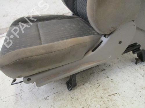 Right front seat NISSAN X-TRAIL I (T30) 2.2 dCi 4x4 | BP18803567C16 