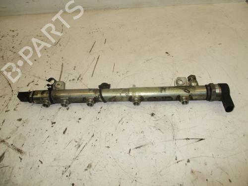 Used Injection rail MERCEDES-BENZ VITO Bus (W639) 115 CDI (639.701, 639.703, 639.705) (150 hp) 29094531
