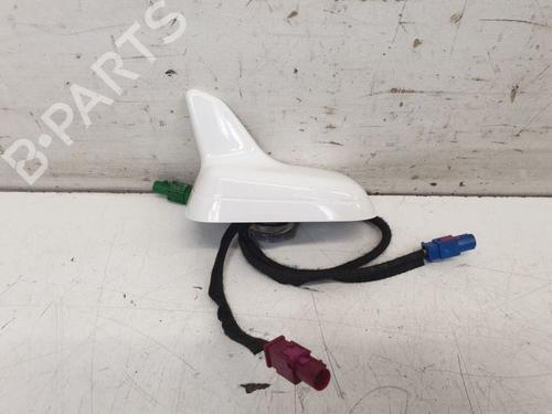 Antenne/Halterung für Antenne/Halterung AUDI Q5 (8RB) 2.0 TFSI quattro (211 hp) 36655716 36655716