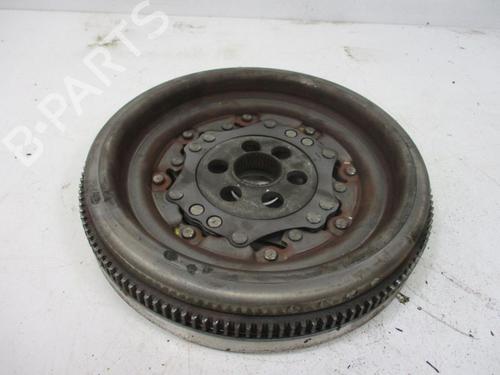 Used Flywheel SKODA OCTAVIA II Combi (1Z5) 1.9 TDI (105 hp) 18794489