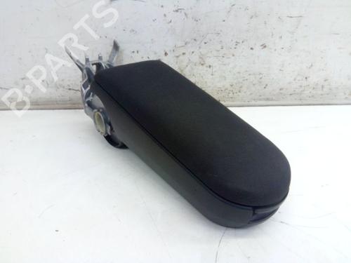 Used Armrest / Center console VW POLO V (6R1, 6C1) 1.2 (70 hp) 28104783
