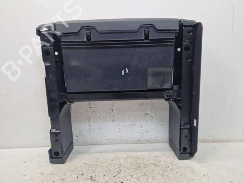 Used Right front seat VW TOURAN (1T1, 1T2) 2.0 TDI (170 hp) 23574728