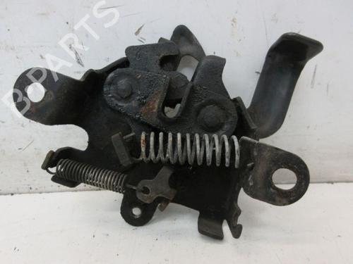 Hood lock TOYOTA YARIS (_P9_) 1.4 D-4D (NLP90_, NLP90R) | BP29092187C133 