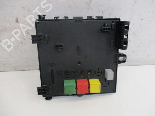 Fuse box OPEL SIGNUM Hatchback (Z03) 1.9 CDTI (F48) | BP19293103E1 