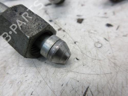 Injection rail MAZDA 3 (BK) 2.0 MZR-CD (BK14) | BP37123550M98 - Image 4