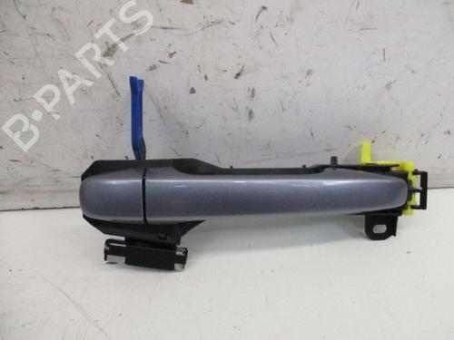 rear-left-exterior-door-handle-toyota-verso-_r2_-2009-2010-2011-2012-2013-2014-2015-2016-2017-2018-37123218 main image