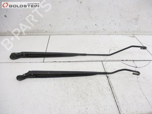 Front windshield wiper arm PEUGEOT 1007 (KM_) 1.4 | BP25224256C143
