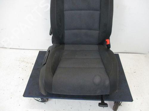 Right front seat VW GOLF VI (5K1) 1.2 TSI | BP18800205C16 
