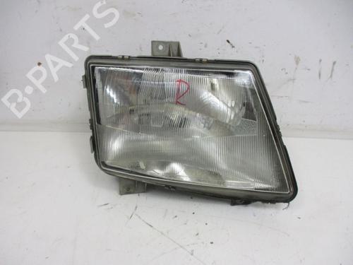 Used Right headlight MERCEDES-BENZ VITO Bus (W638) 112 CDI 2.2 (638.194) (122 hp) 18794529