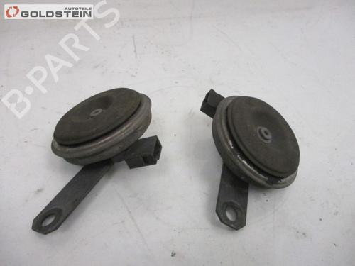 Used Horn Horn SUZUKI GRAND VITARA II (JT, TE, TD) 1.9 DDiS All-wheel Drive (JT419, TD44, JB419WD, JB419XD,... (129 hp) 18756807 18756807