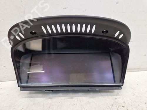 Display Display BMW 5 (E60) 530 i (258 hp) 33907960 33907960