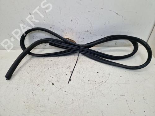 Used Rubber door seal DACIA DOKKER Express Box Body/MPV 1.6 (83 hp) 23457575