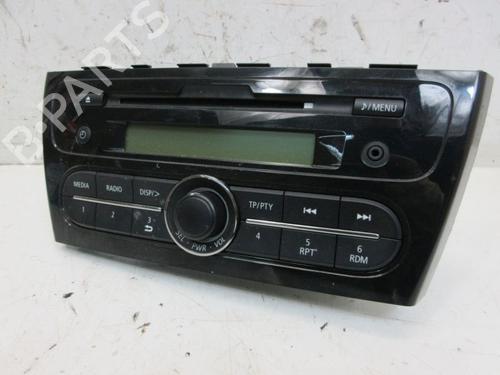 Used Radio MITSUBISHI MIRAGE / SPACE STAR VI Hatchback (A0_A) 1.0 (A05A) (71 hp) 30593074