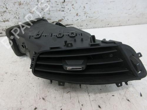 Used Air vent OPEL ZAFIRA TOURER C (P12) 1.4 (75) (140 hp) 29093982