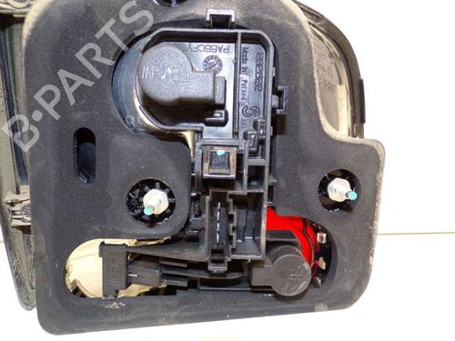 Right tailgate light VW TOUAREG (7LA, 7L6, 7L7) 2.5 R5 TDI | BP18805621C80 