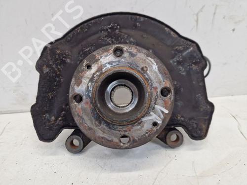 Used Right front steering knuckle SUZUKI SPLASH (EX) 1.0 (A5B310) (65 hp) 32159248