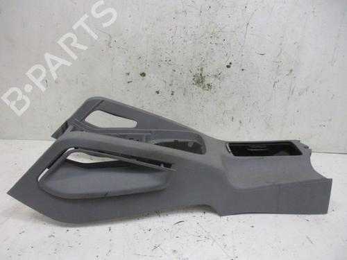 Used Middle console VW GOLF V (1K1) 1.6 FSI (115 hp) 18799292