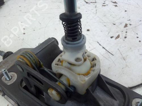 Shift knob VW POLO V (6R1, 6C1) 1.4 (6R1) | BP31703136I34 