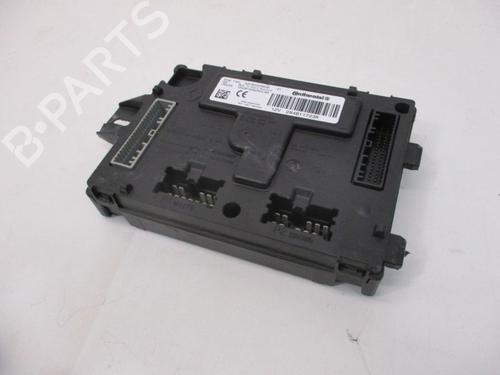 Used Electronic module RENAULT CLIO IV (BH_) 1.2 TCe 120 (BHM0) (120 hp) 25013418