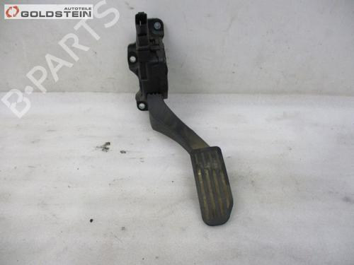 Pedale Pedale VOLVO XC60 I SUV (156) 2.4 D / D3 / D4 AWD (163 hp) 37103139 37103139