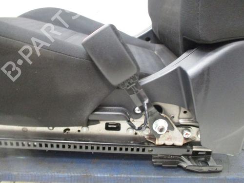 Right front seat MITSUBISHI LANCER VIII Sportback (CX_A) 1.6 MIVEC | BP29093513C16 